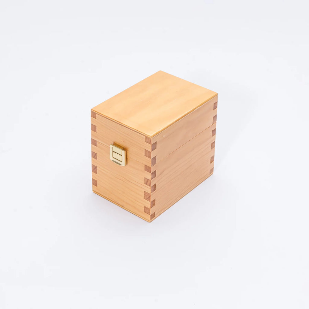 boîte en bois massif Tesoro pour classer ses recettes