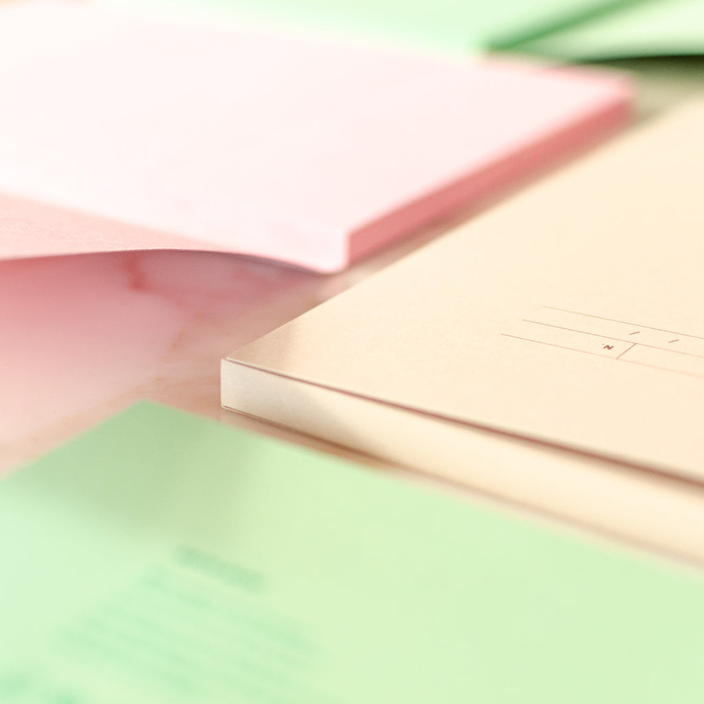 collection de carnets en papier recyclé coloré fabriqués en France Nota Bene folglietto